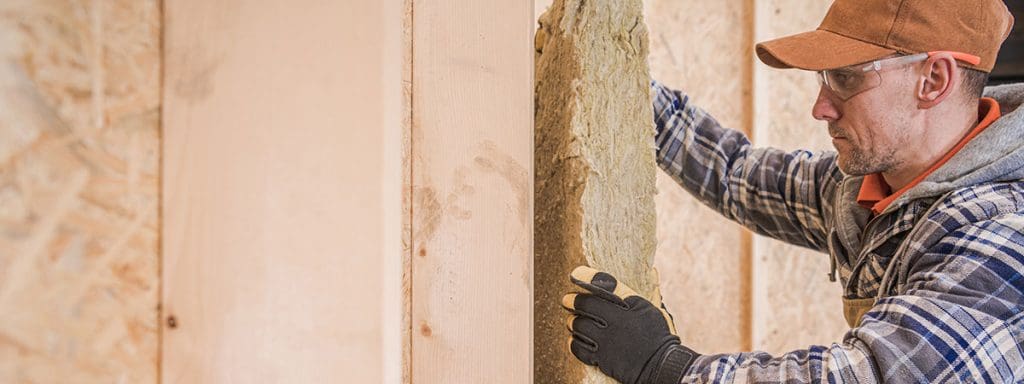 Isolatie van een spouwmuur